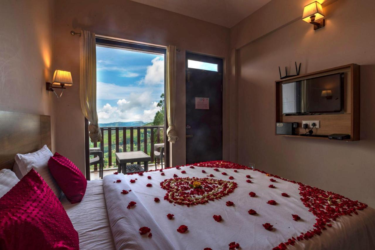 Resort Warmth Hill Crest