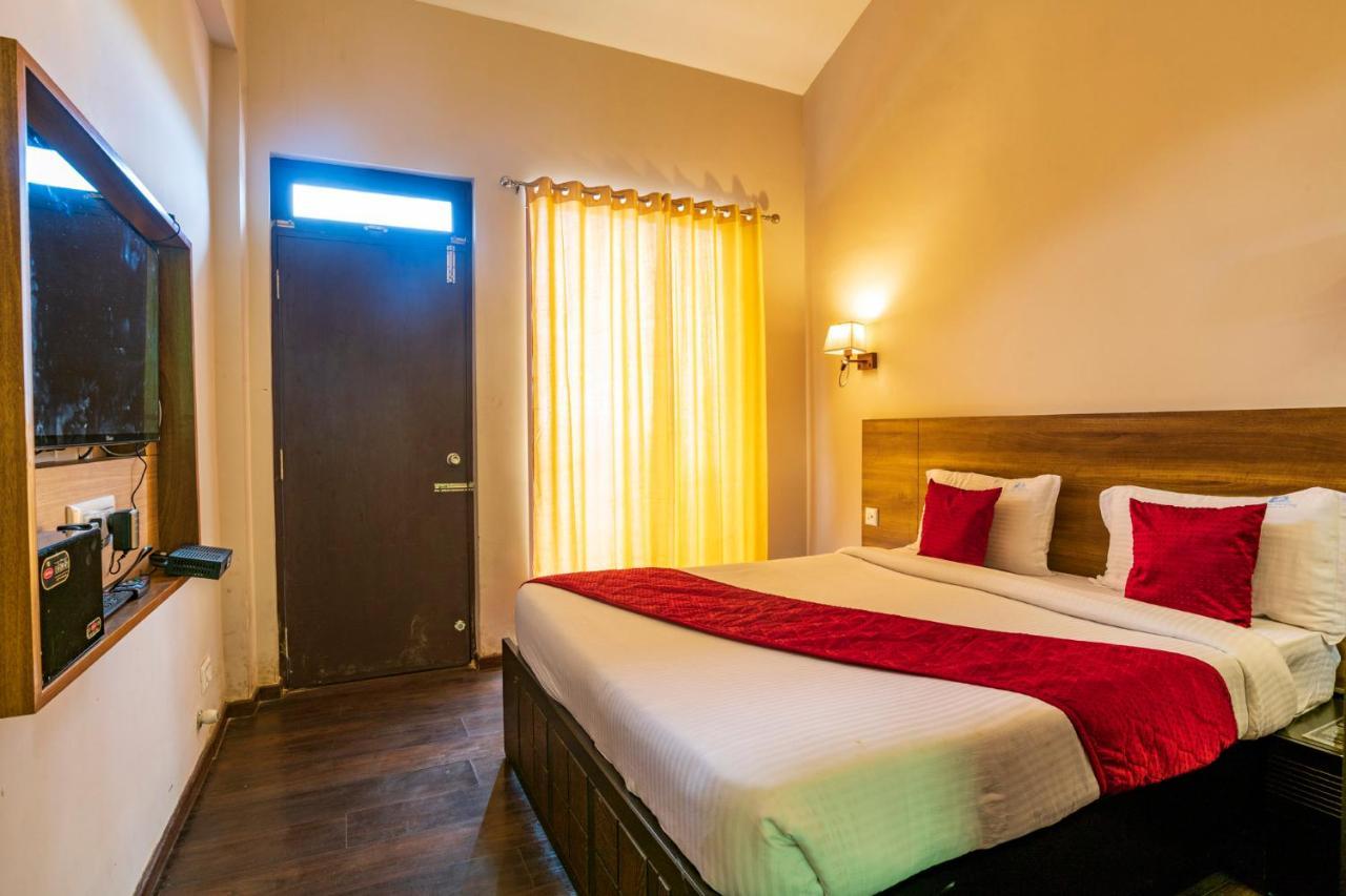 Resort Warmth Hill Crest *