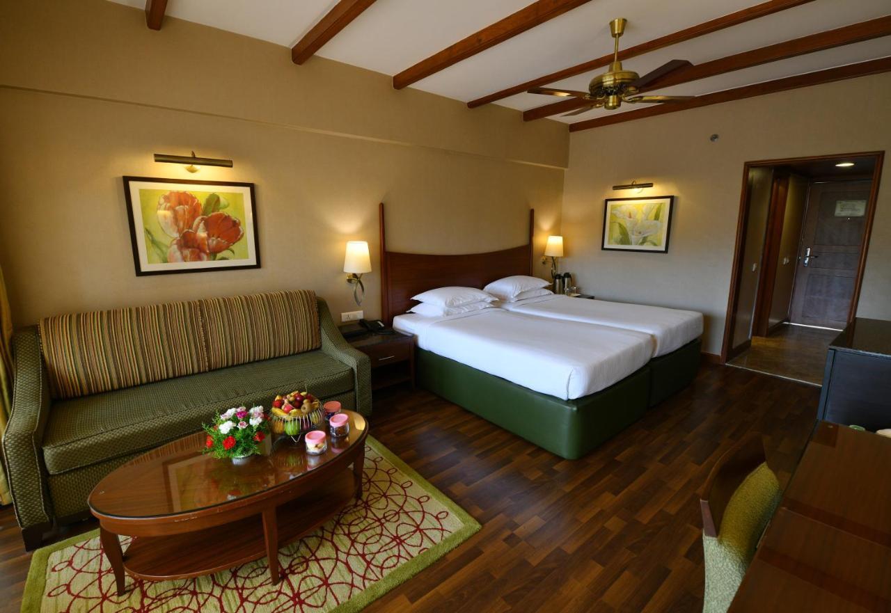 Resort The Carlton 5*