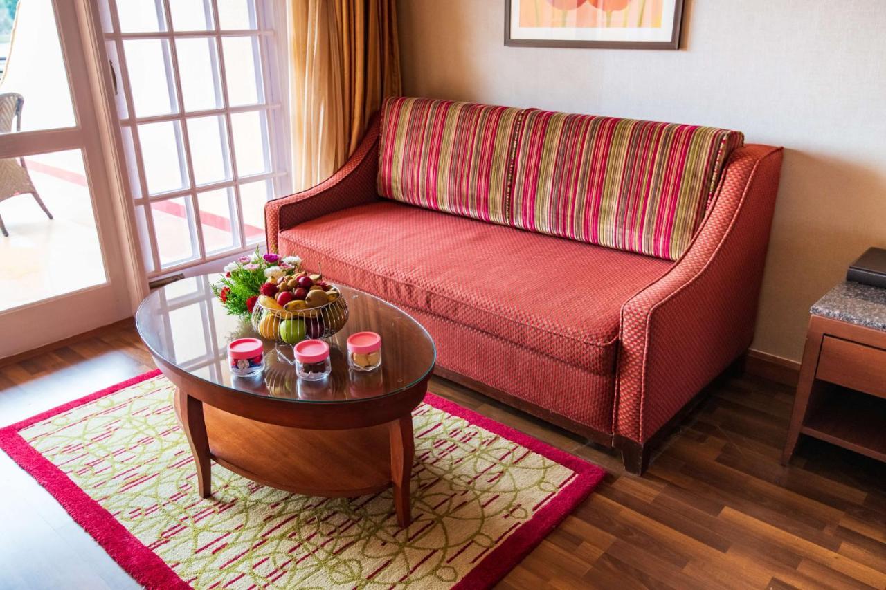 The Carlton Resort 5*