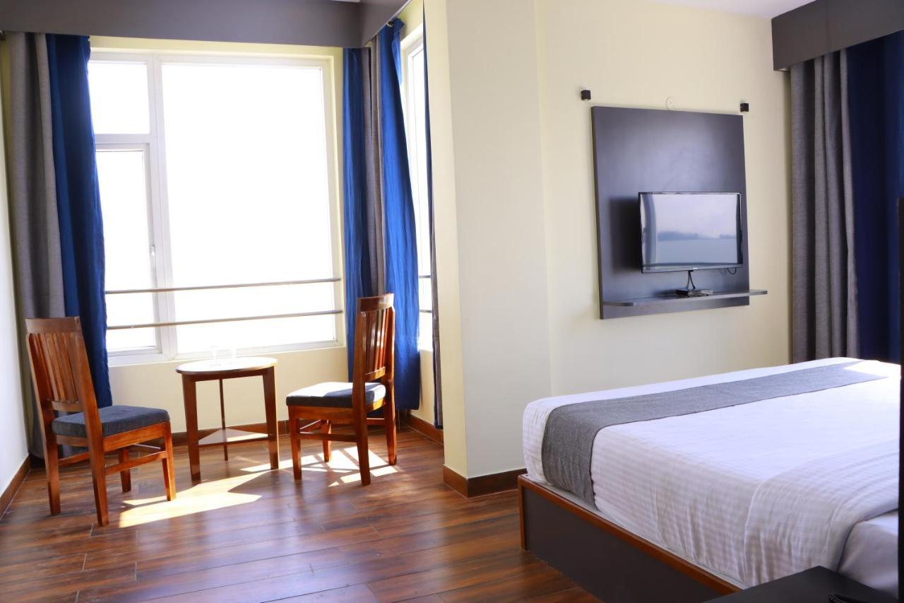 Mist View Hotel 3*