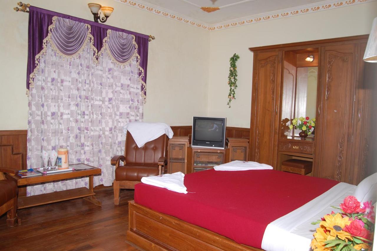 Hotel Wood Palace Kodaikanal