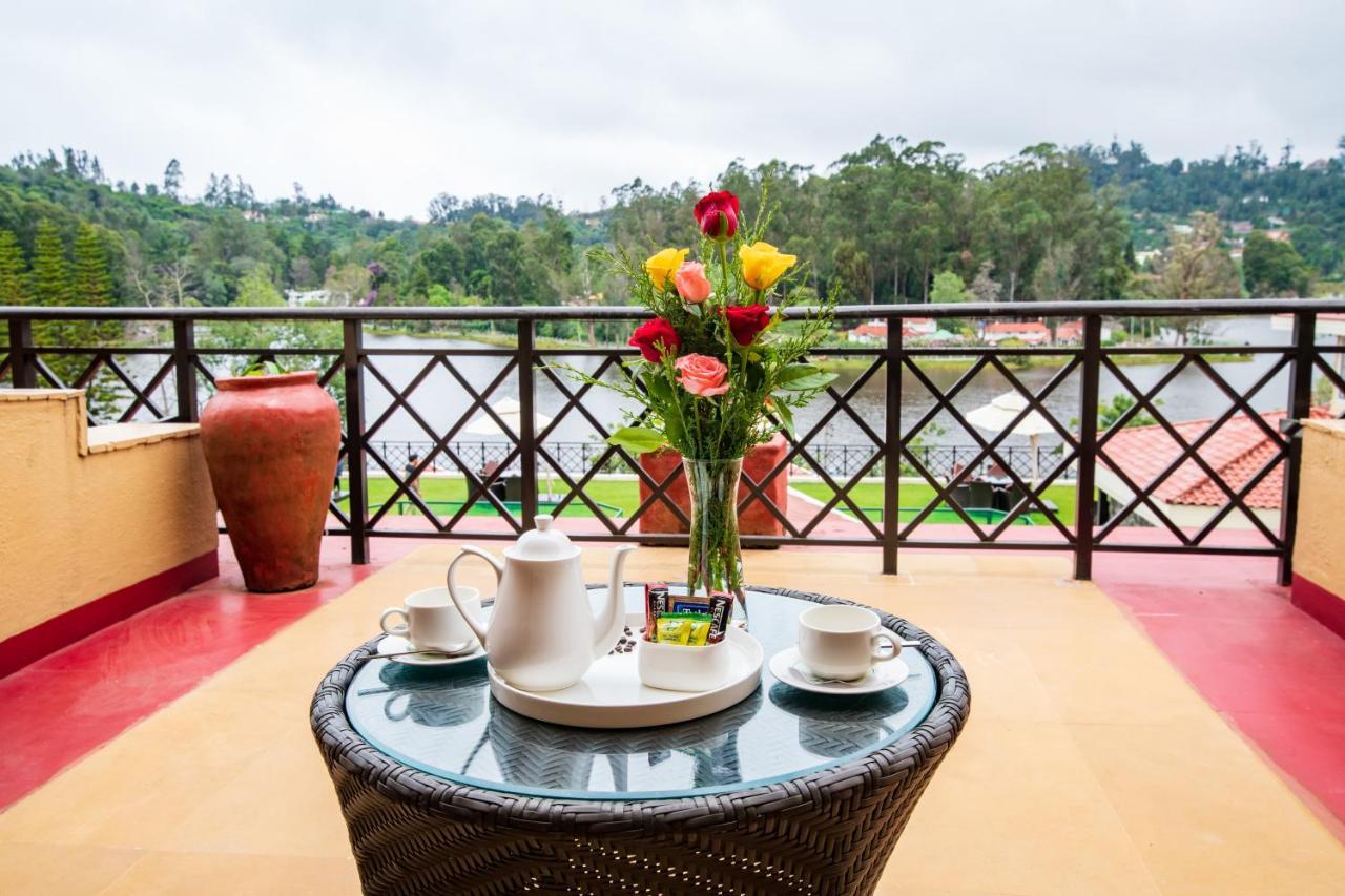 Resort The Carlton 5*