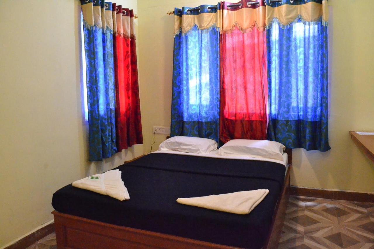 Hotel Wood Palace *