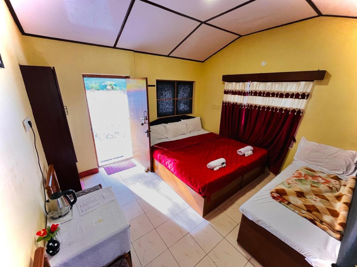 Brickhouse Homestay *