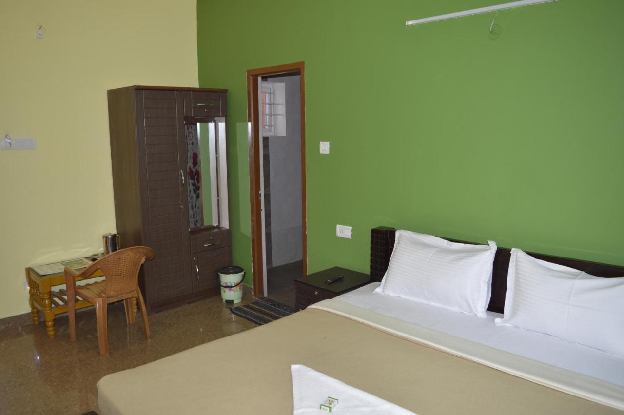 Homestay Aaram Holidays