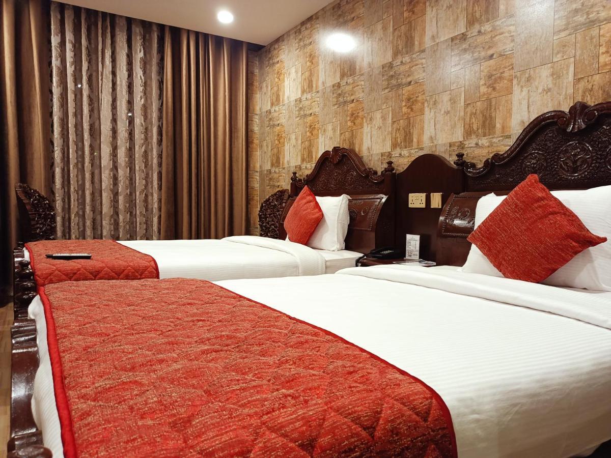 Hyders Park- The Luxury 3*