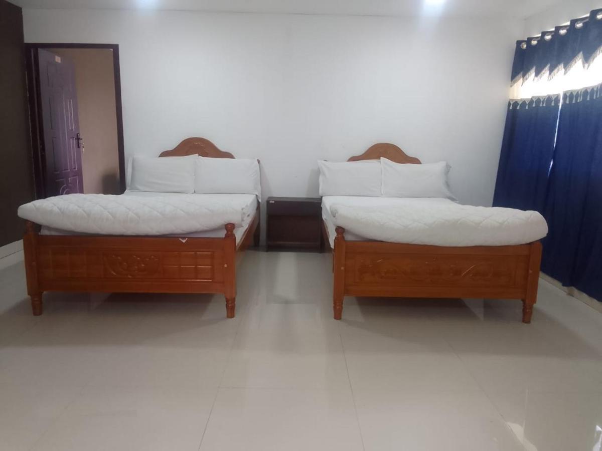 Golden Cherry Homestay *