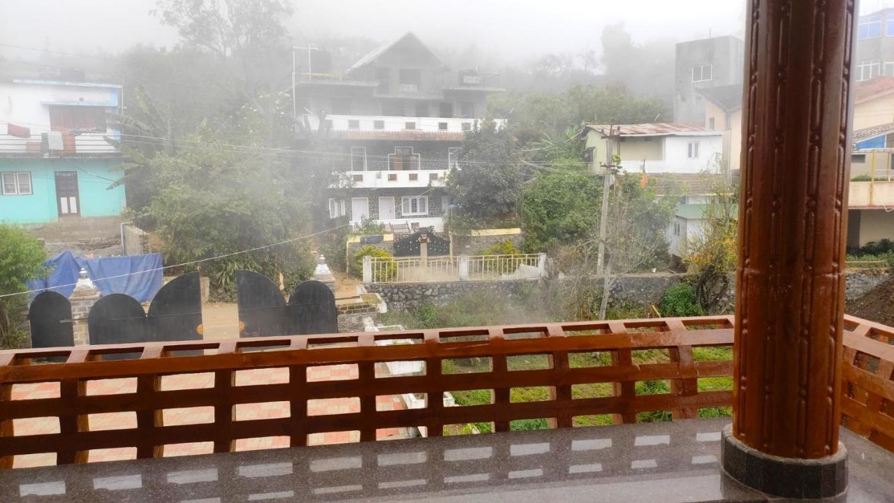 Pears Garden Royal Homestay *