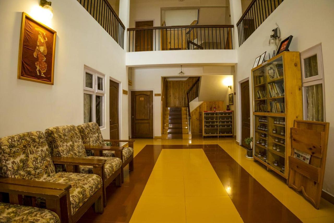 Altius Nest Hotel