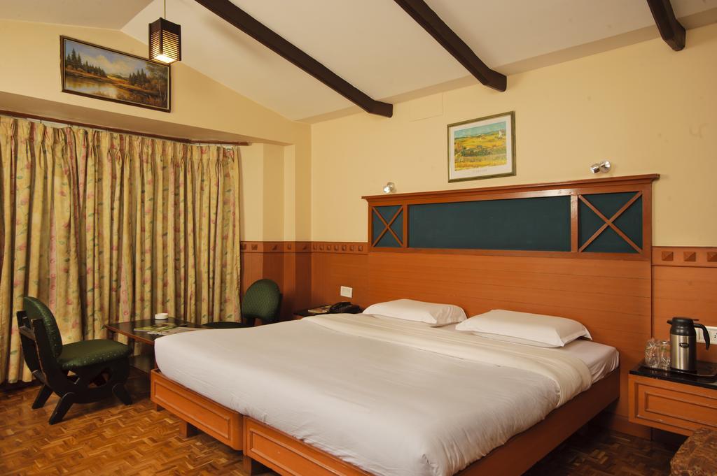 Hilltop Towers 2* Kodaikanal