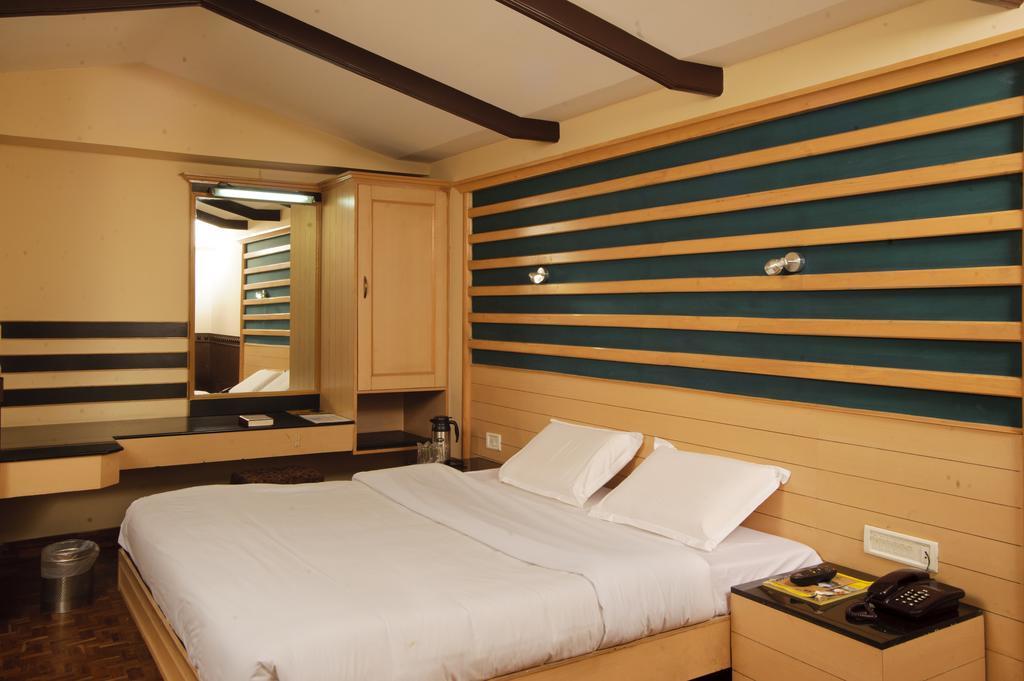 Hotel Hilltop Towers Kodaikanal