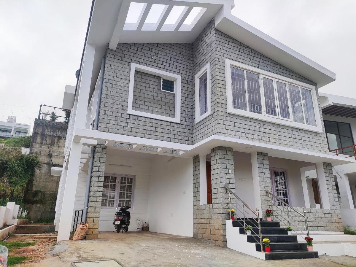 Chill Breeze Castle: 4bhk With & Mountain Views Kodaikanal