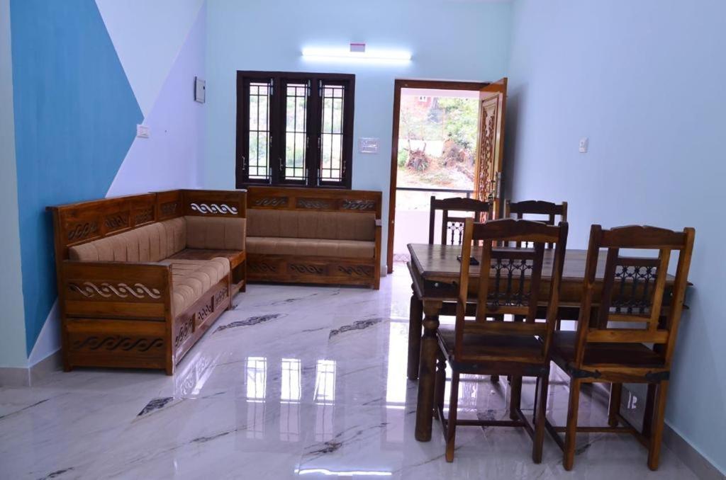 Farzana Manzil Holiday home