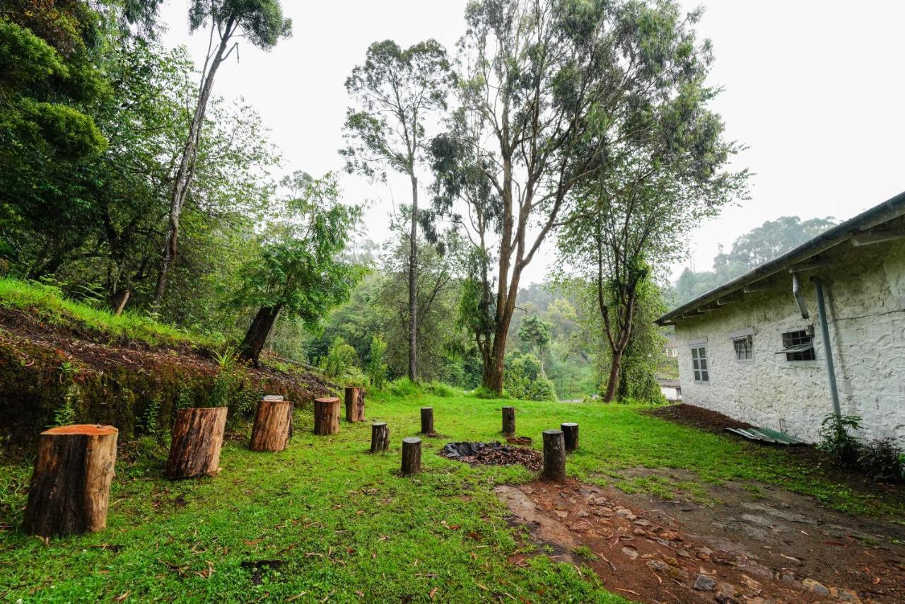 Villa De Huts *