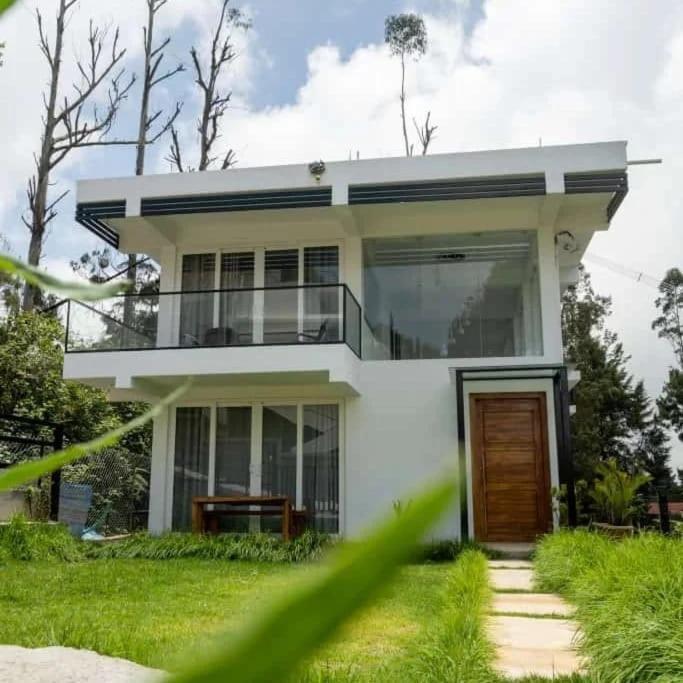 Waran Luxury Homestay Kodaikanal