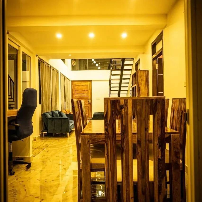 Homestay Waran Luxury *