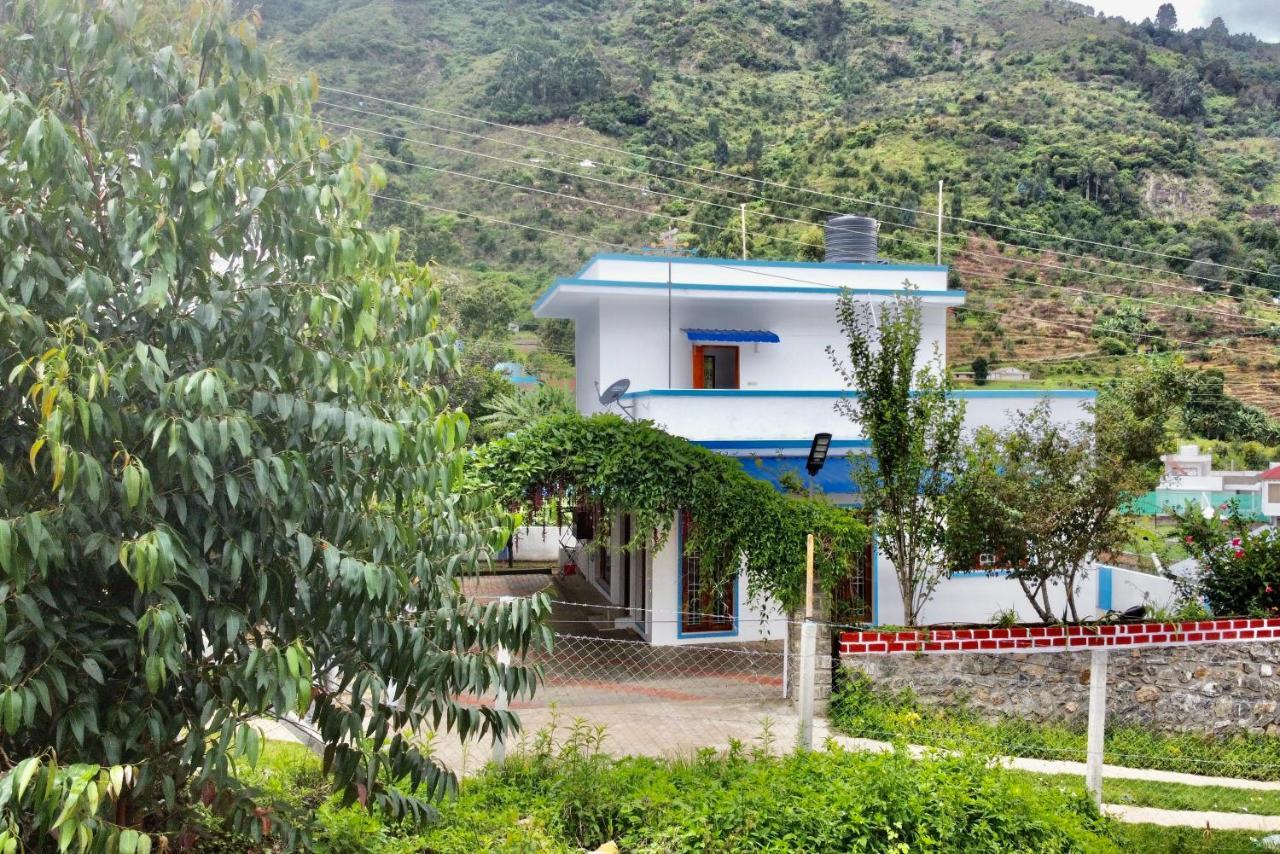 La Flora Holiday home