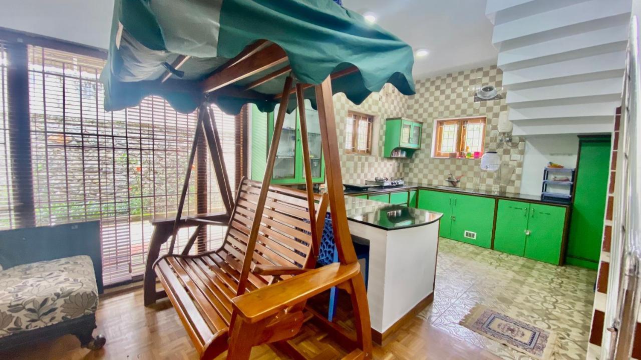 La Flora Holiday home