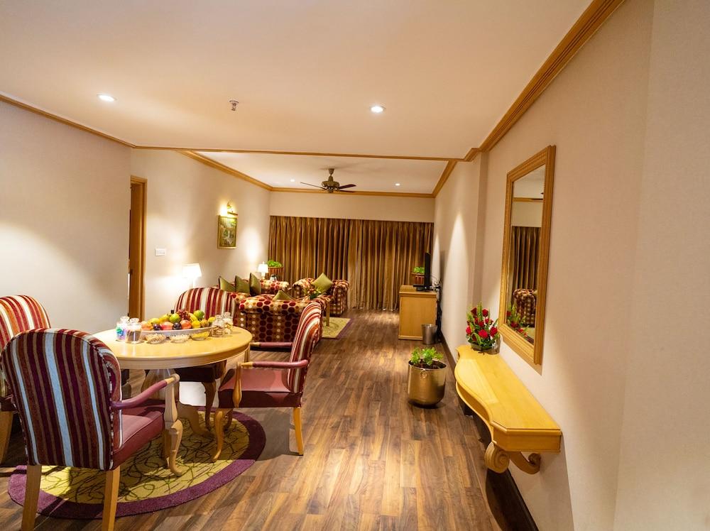 The Carlton Resort Kodaikanal