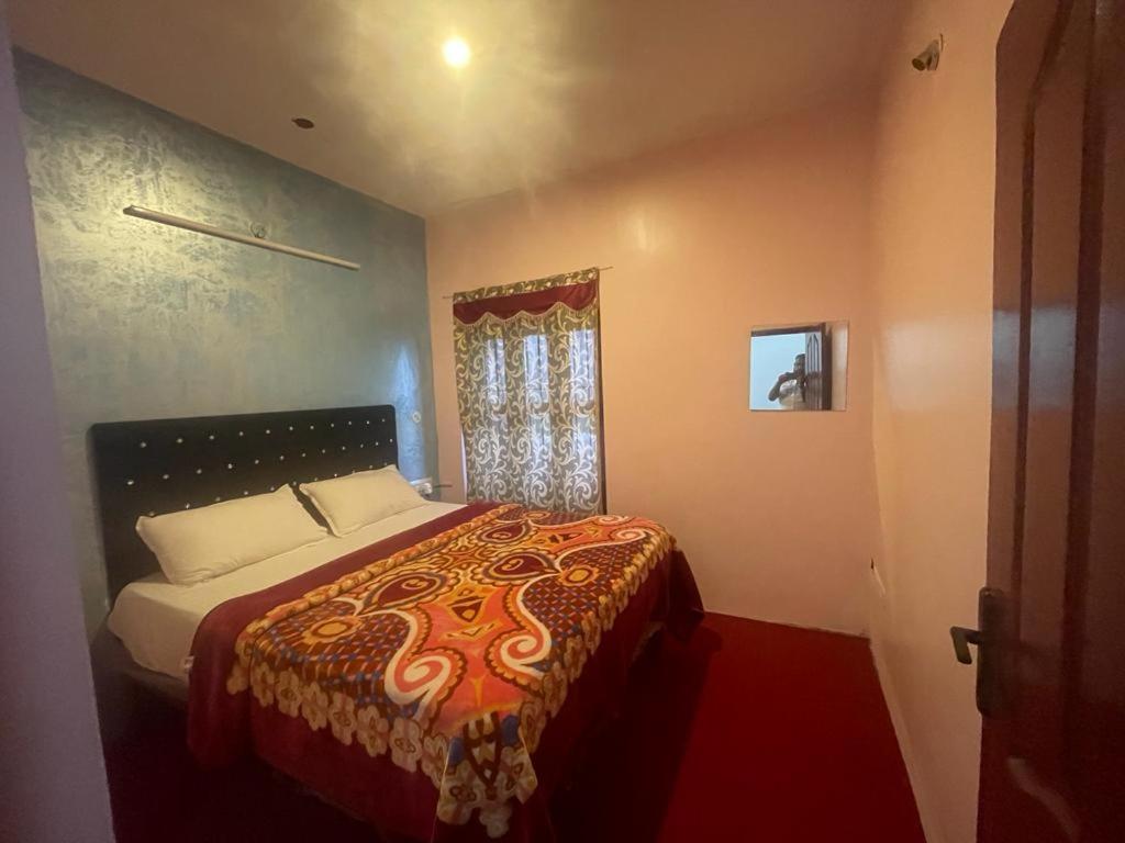 Kodai Poombarai Palace Hotel 2*