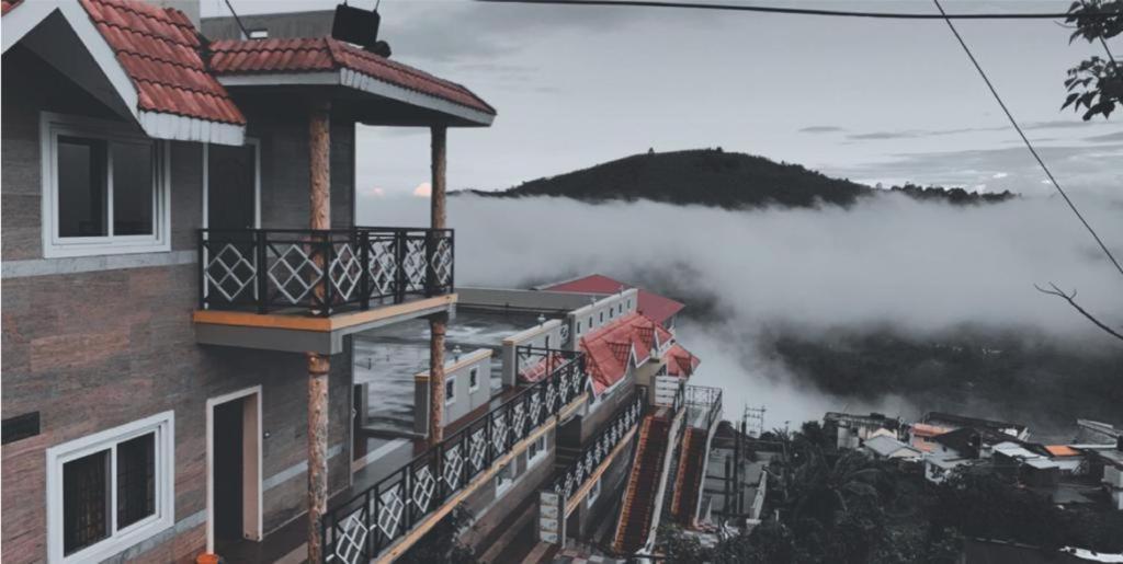 Le Grace Apoorva Hotel Kodaikanal