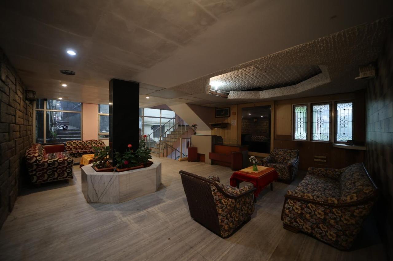 Jayaraj Residency Hotel *