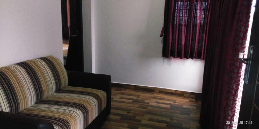 Hotel The Oasis -yogi .online