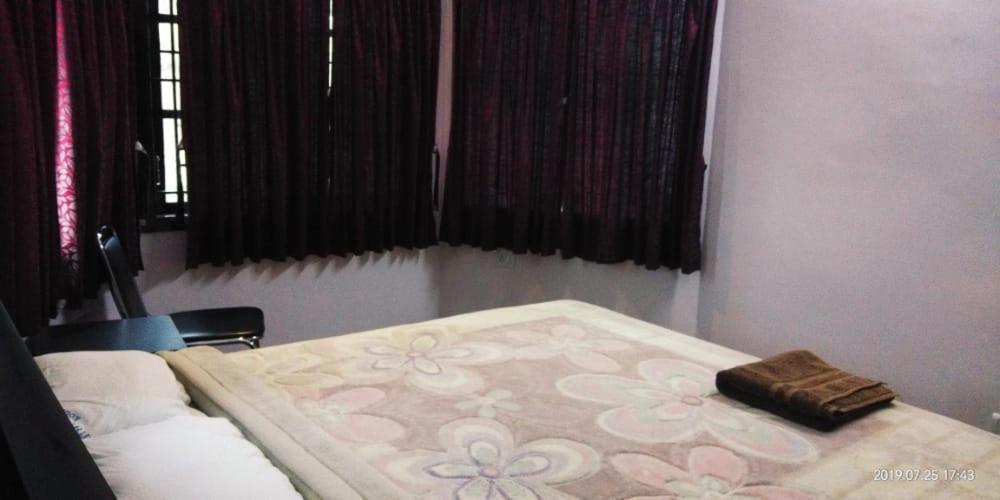 The Oasis -yogi .online Hotel