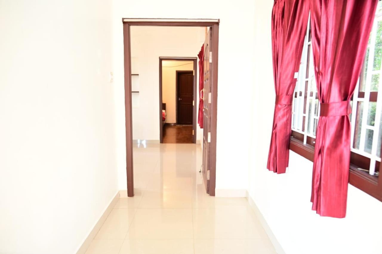 Retreat Villa *