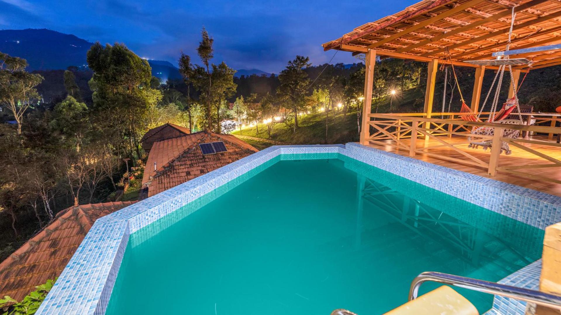 Zacs Valley Resort, Resort