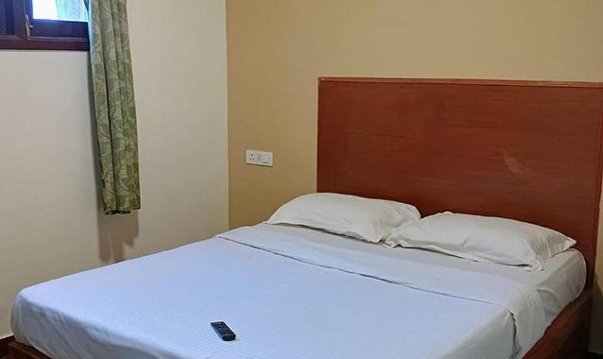 Hotel Fabhotel Sri Guhan Eiite Kodaikanal