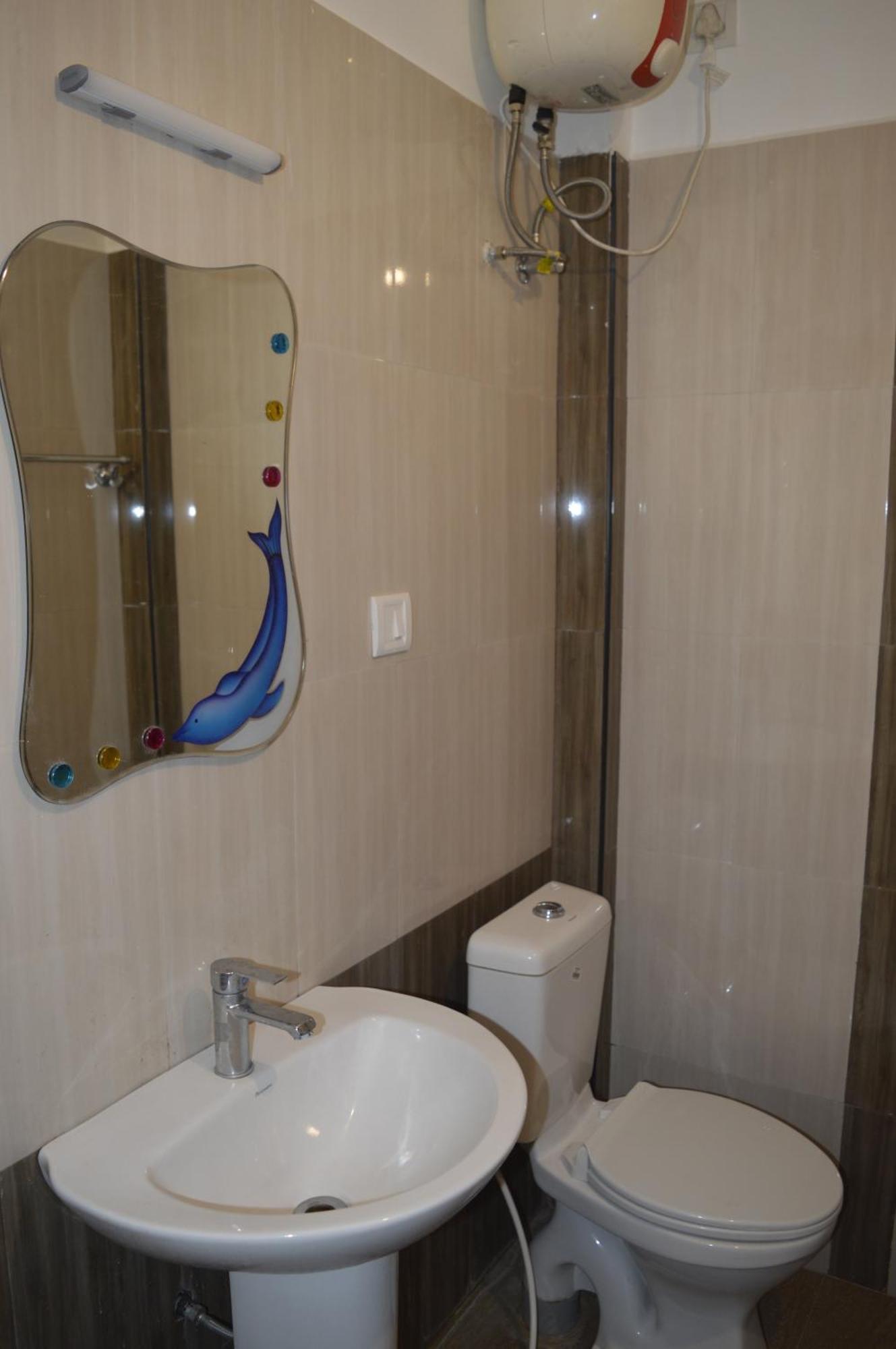 Aaram Holidays Homestay