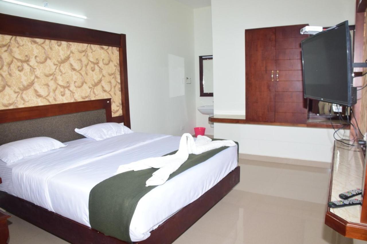 Jeyam Palace Homestay *