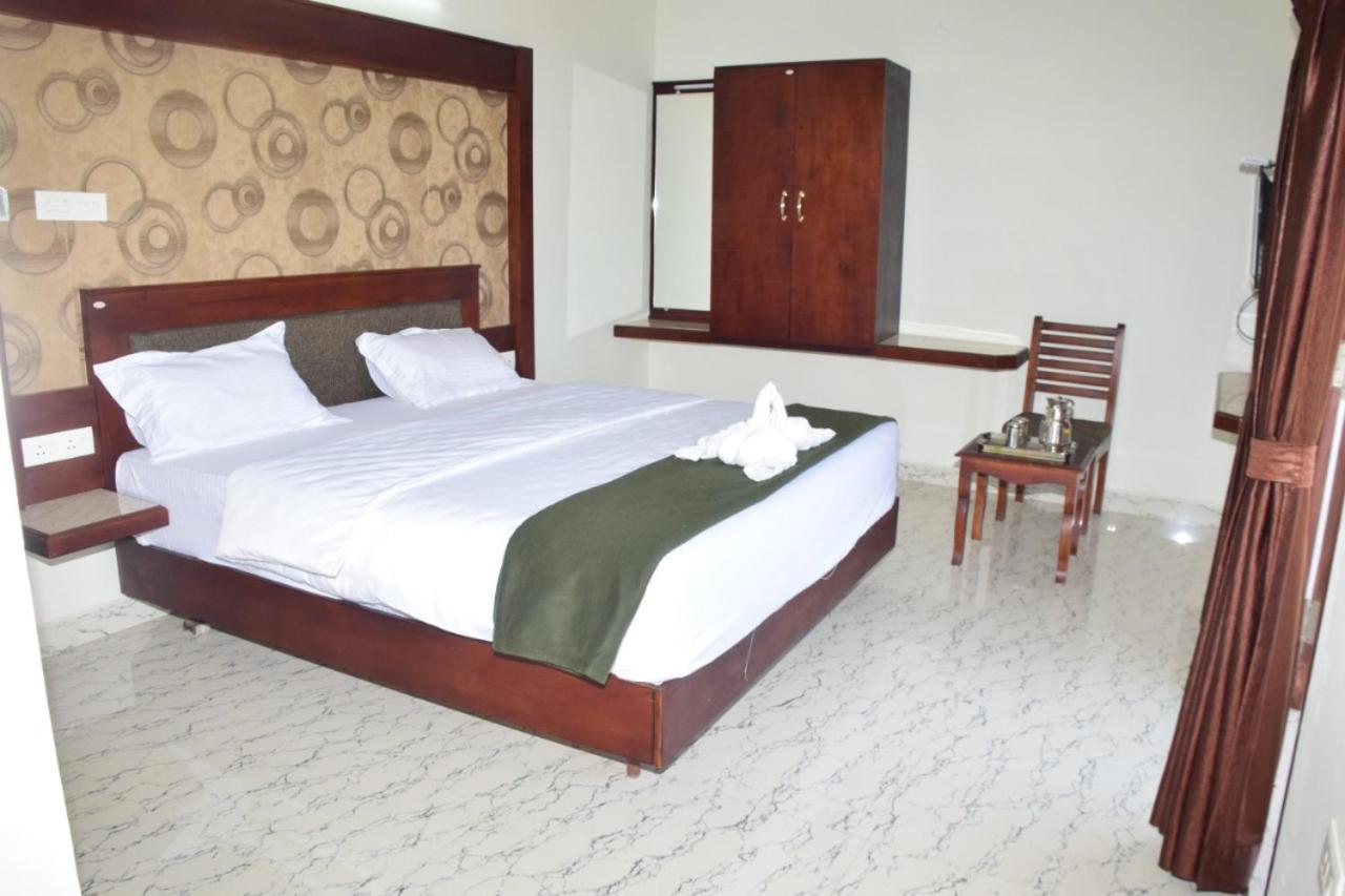 Homestay Jeyam Palace Homestay