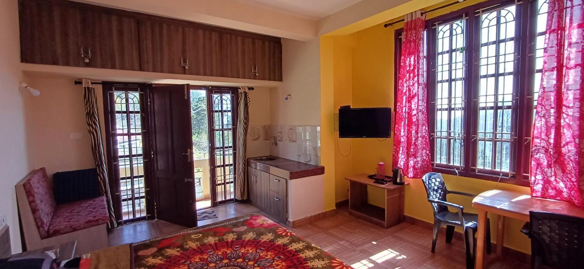 Whites Homestay Kodaikanal