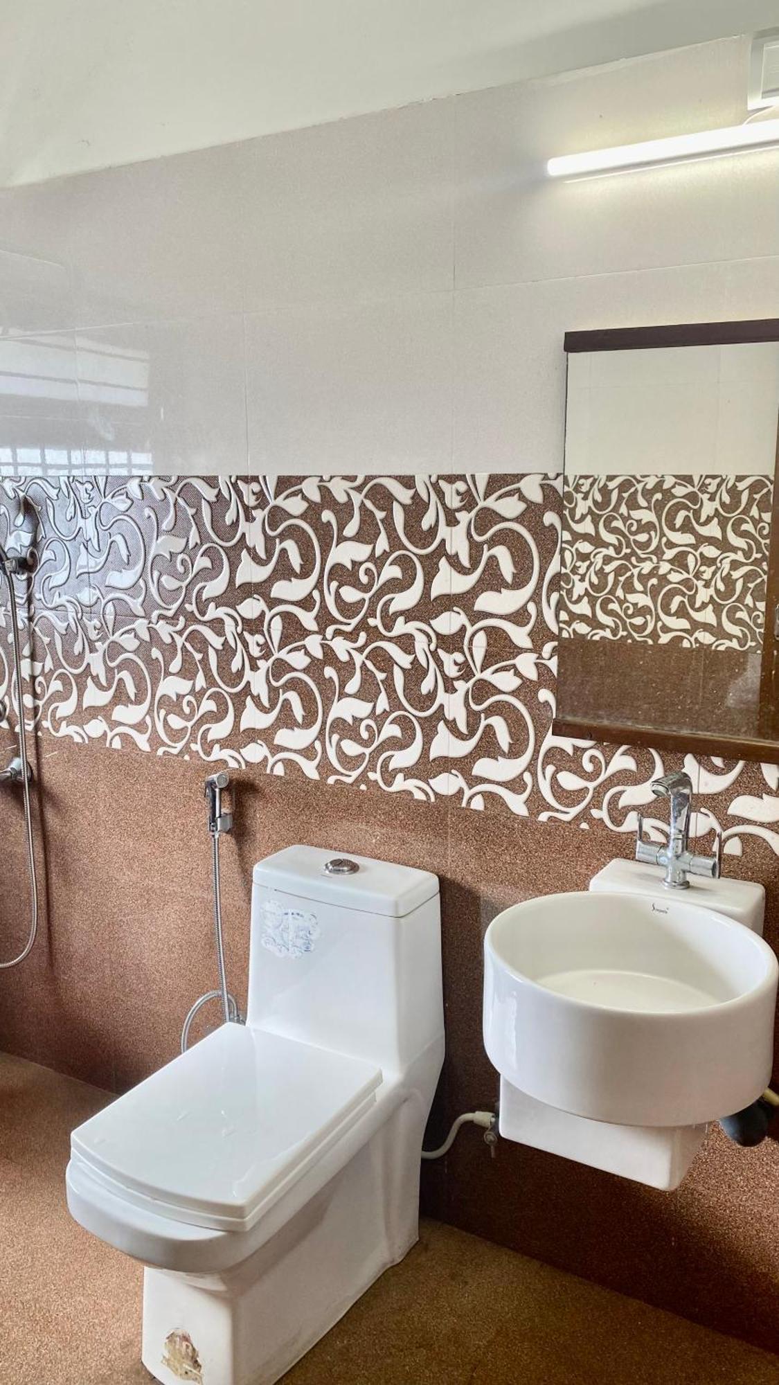 Willostays Alpine Mansion 6bhk *