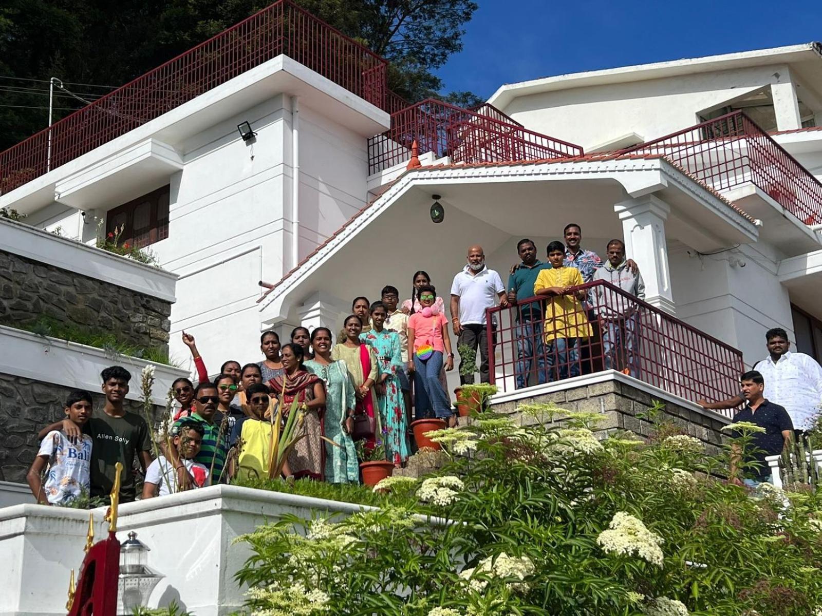 Costa Cliff * Kodaikanal
