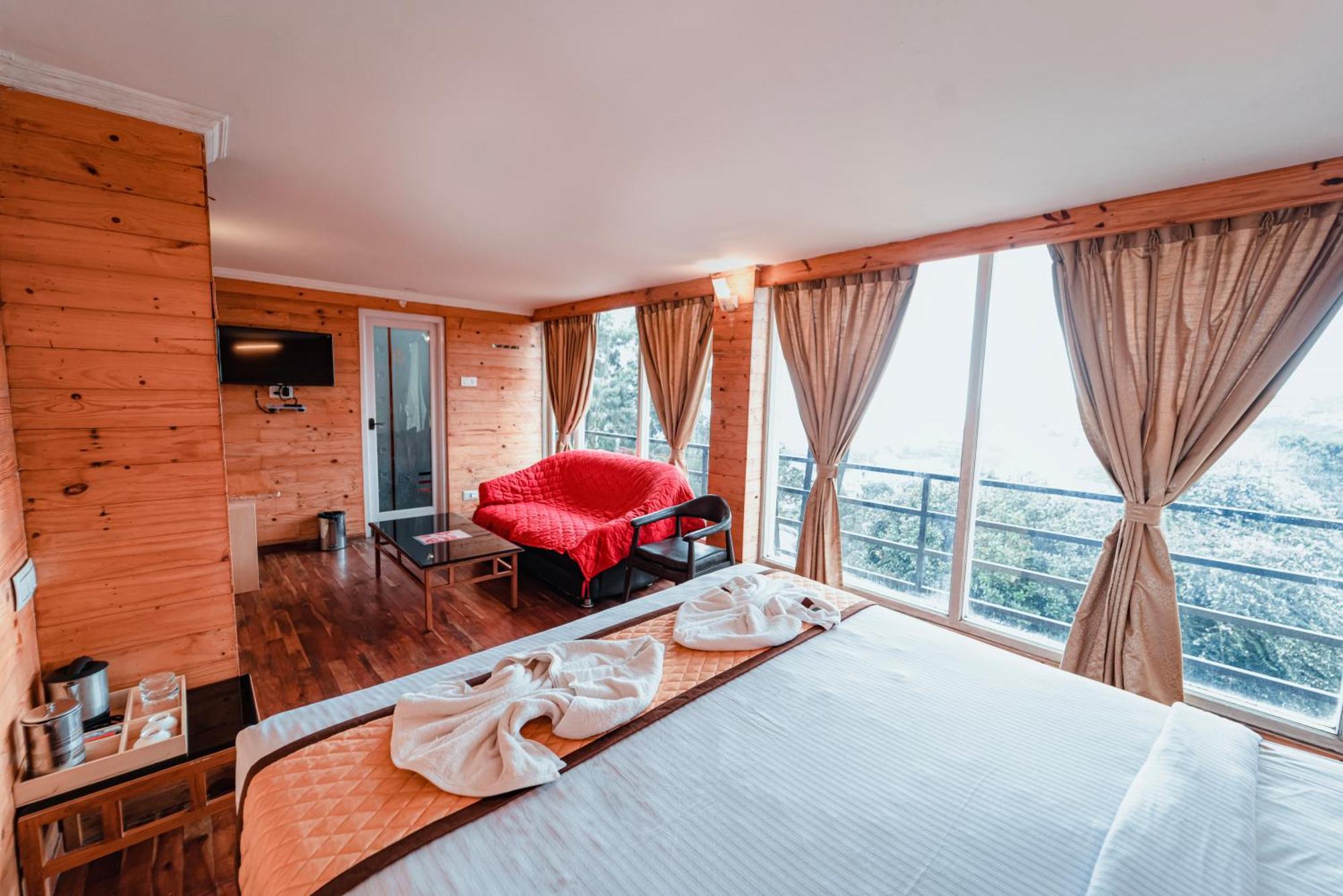 Vivera Highlands Hotel *