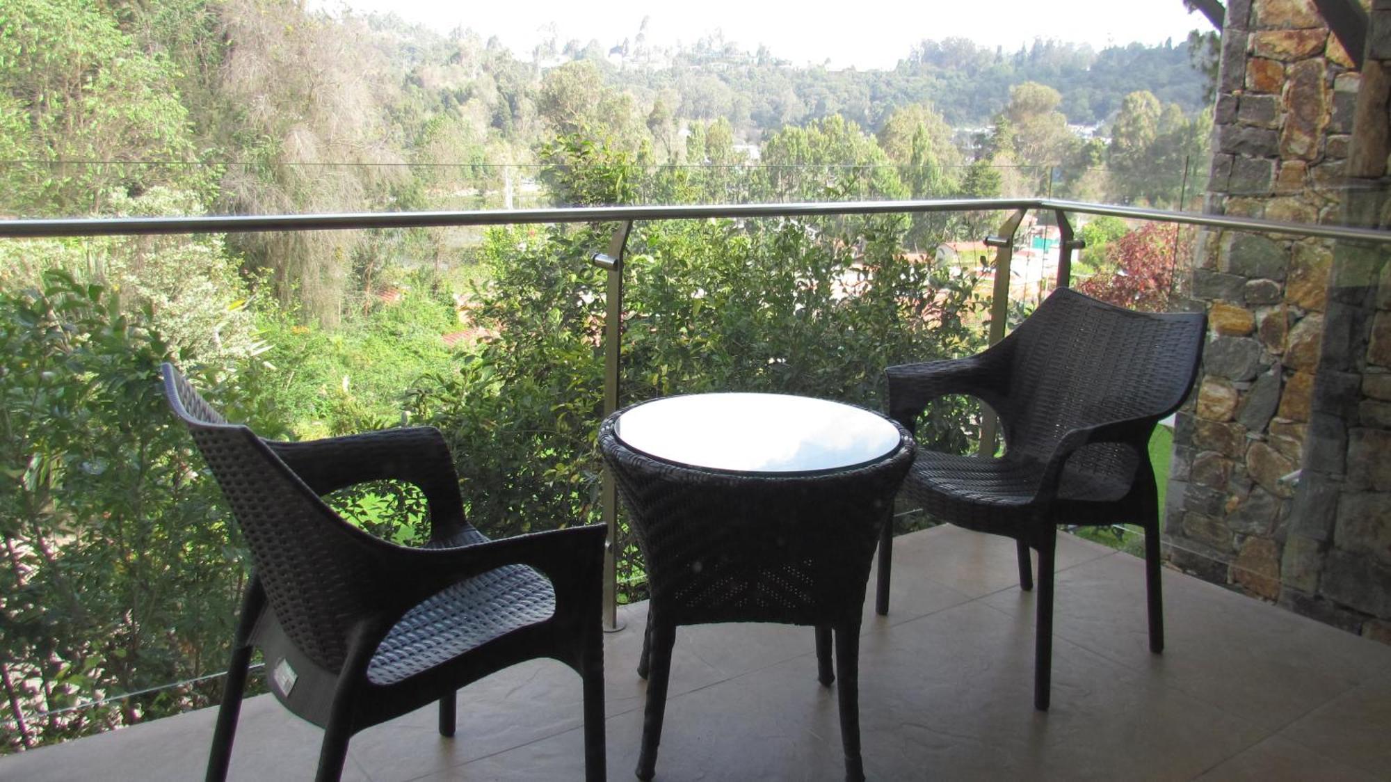 Hotel Mountain Retreat Kodai *