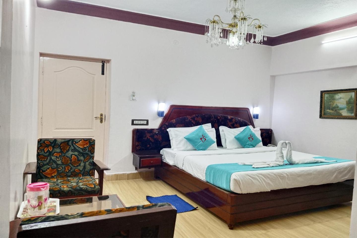 Mount View Hotel 3*