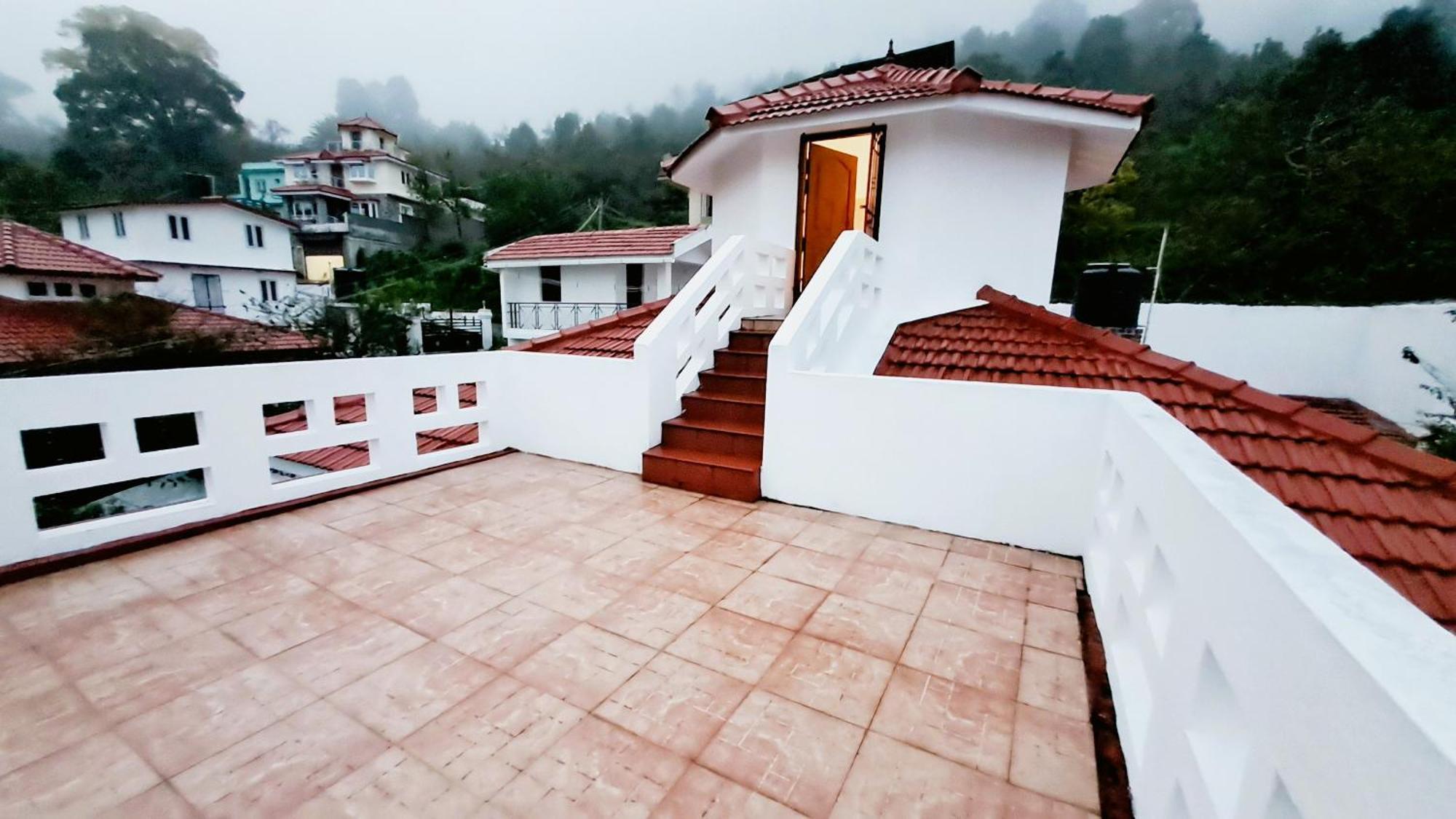 Istays - Kodai * Kodaikanal