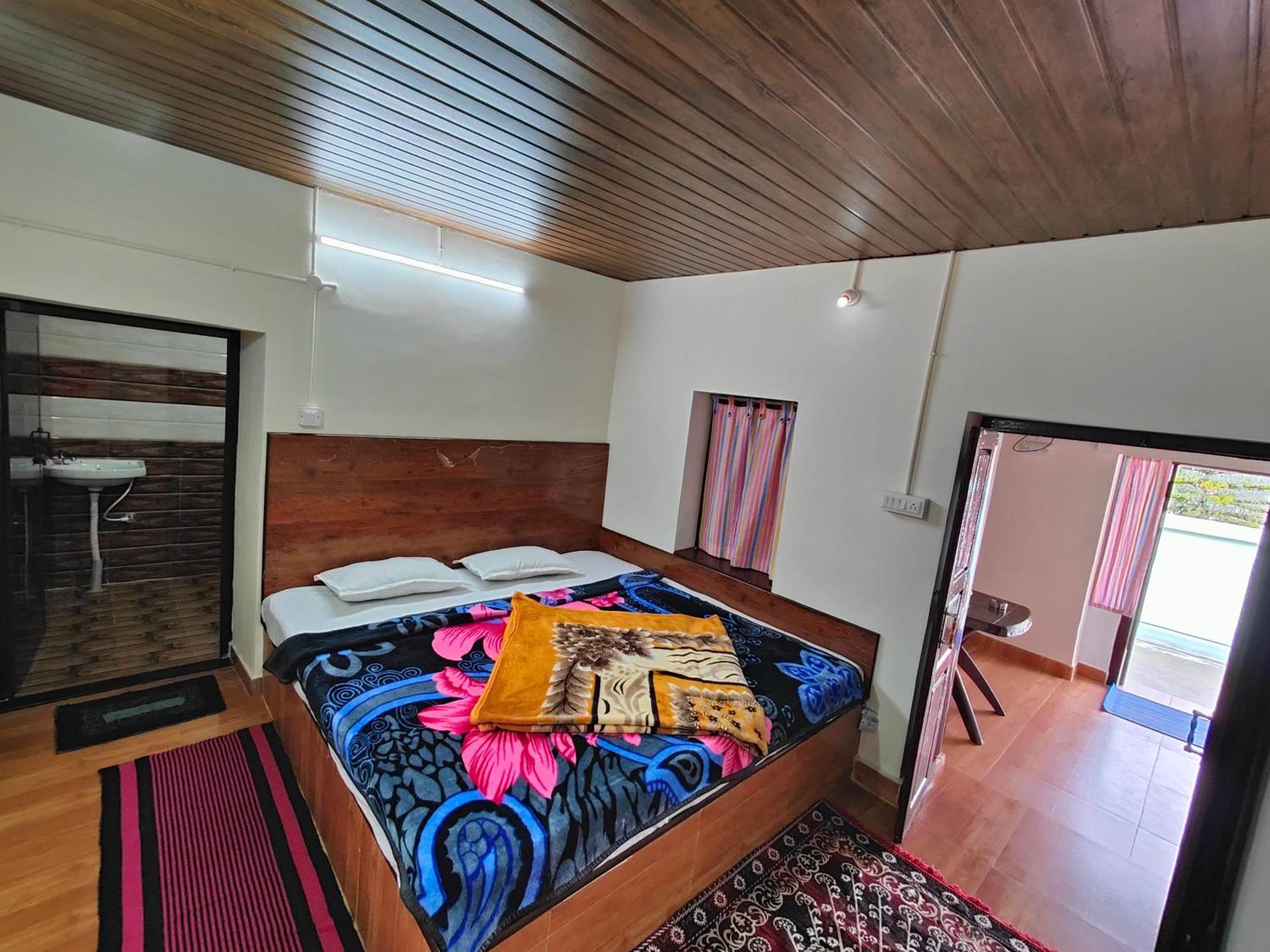 Yaal * Kodaikanal