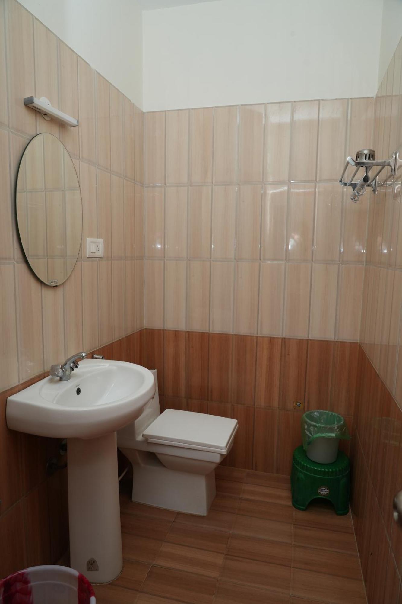 Vetrivel International By Brown Tree Hotel 3*