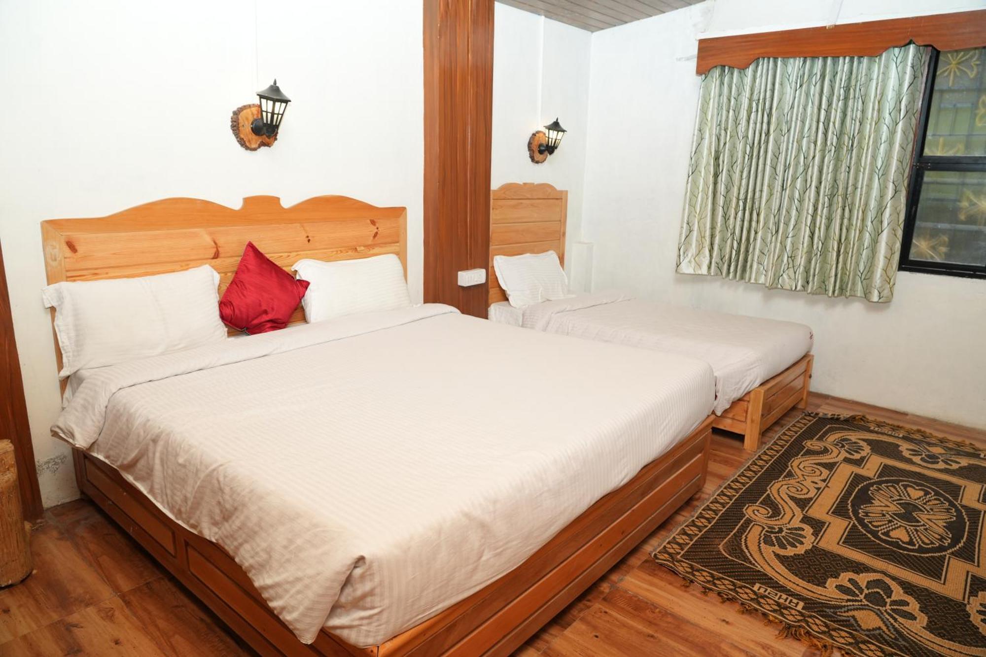 Vetrivel International By Brown Tree Hotel Kodaikanal