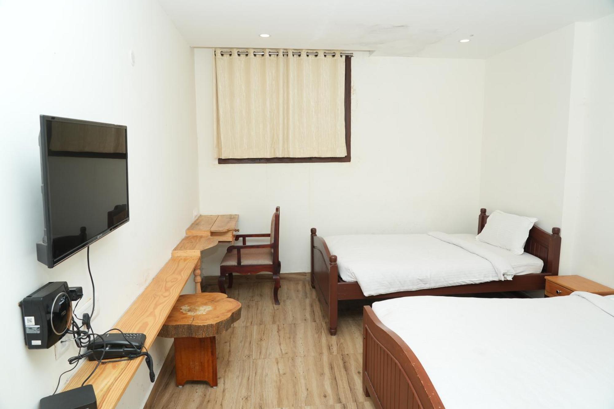 Hotel Vetrivel International By Brown Tree 3*