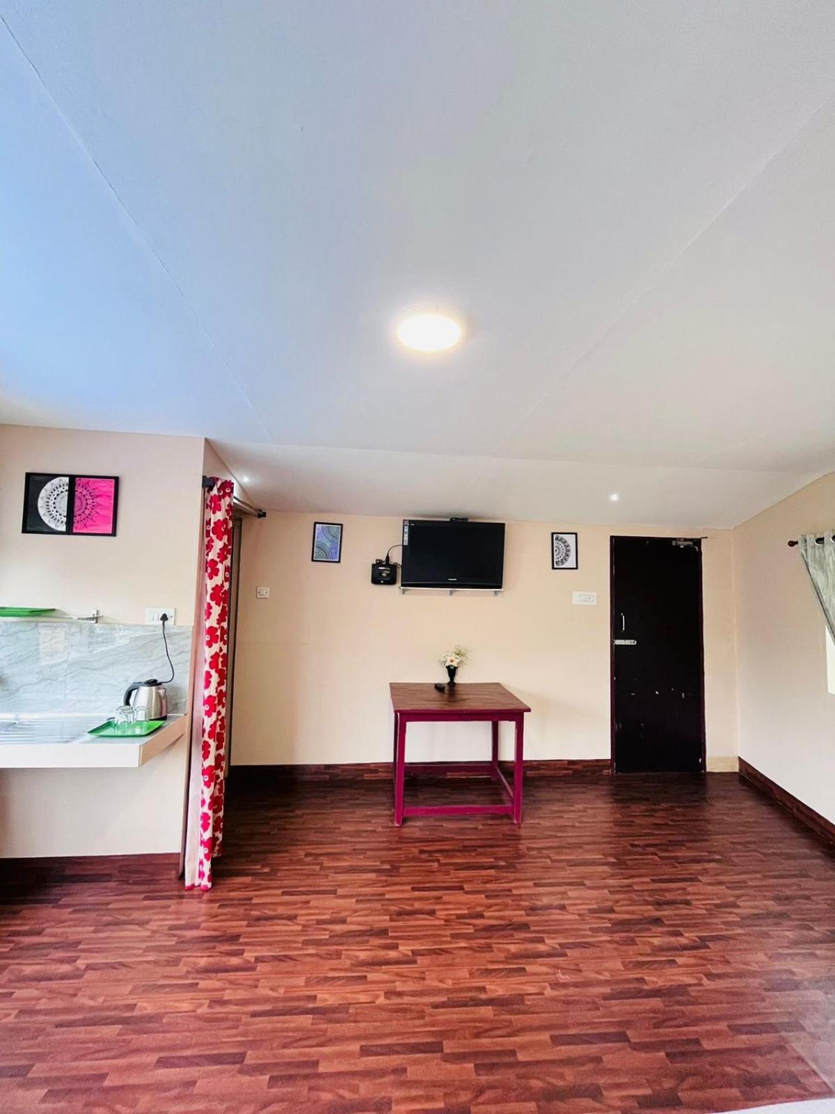 Brickhouse Homestay *