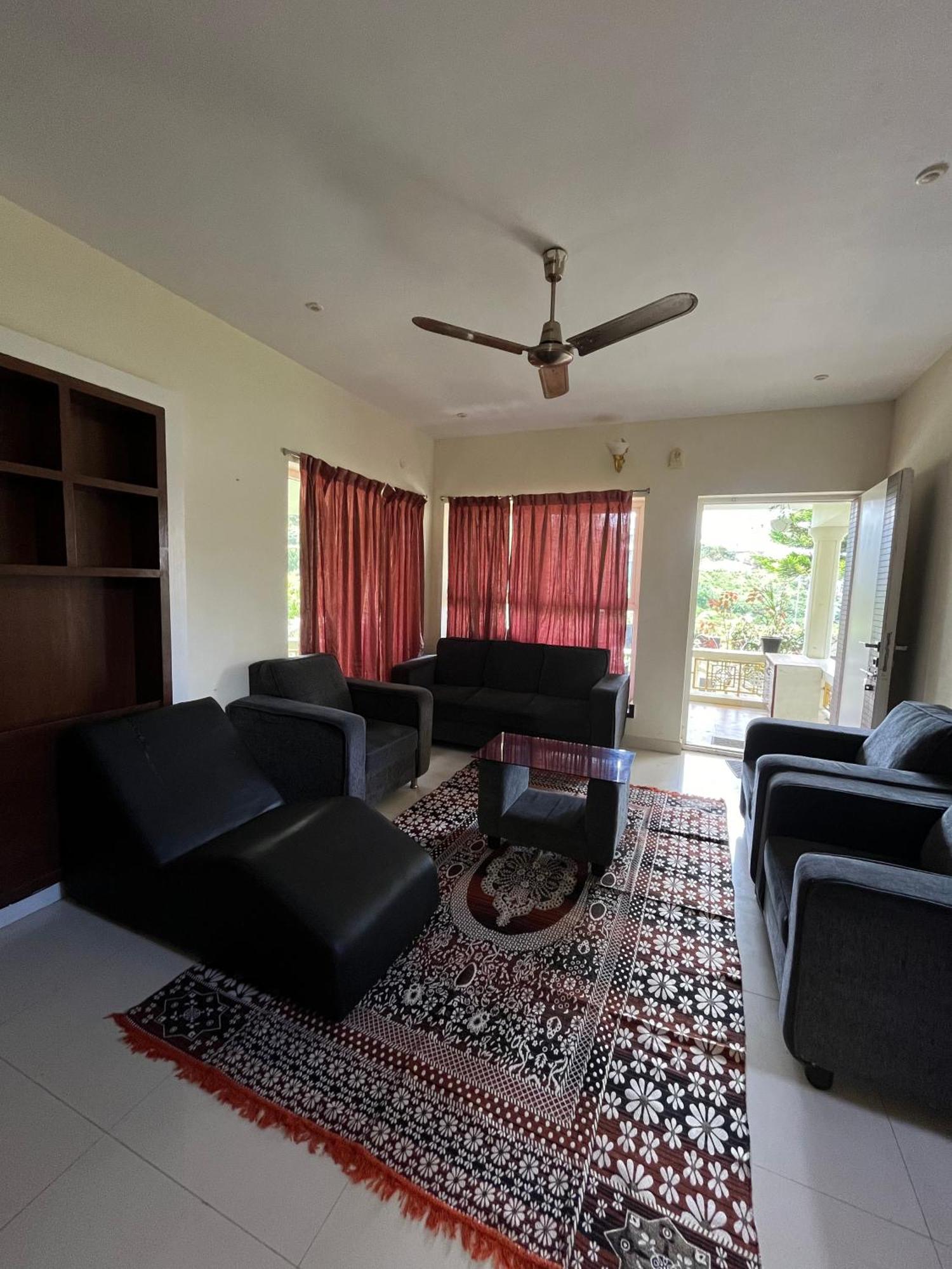 Le Hayat I 4bhk I I *