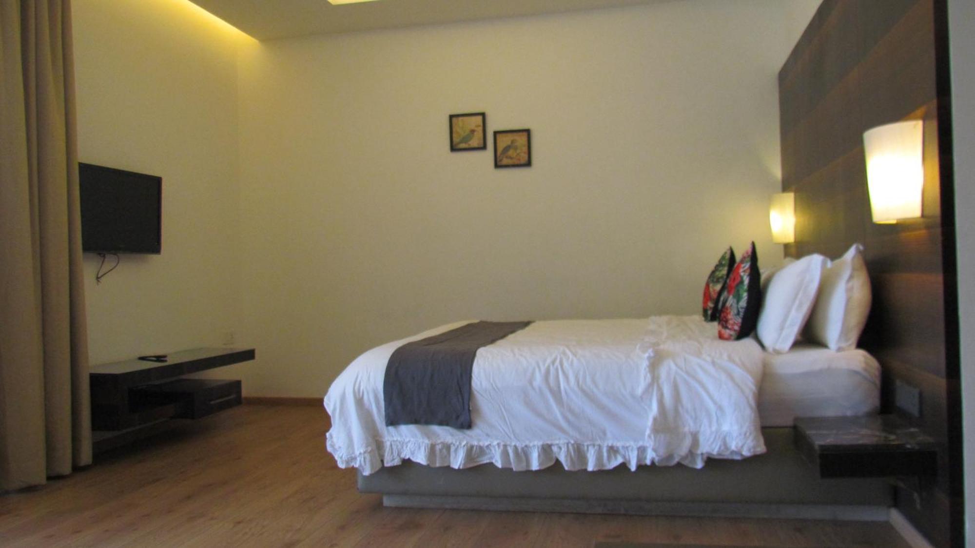 Hotel Mountain Retreat Kodai *
