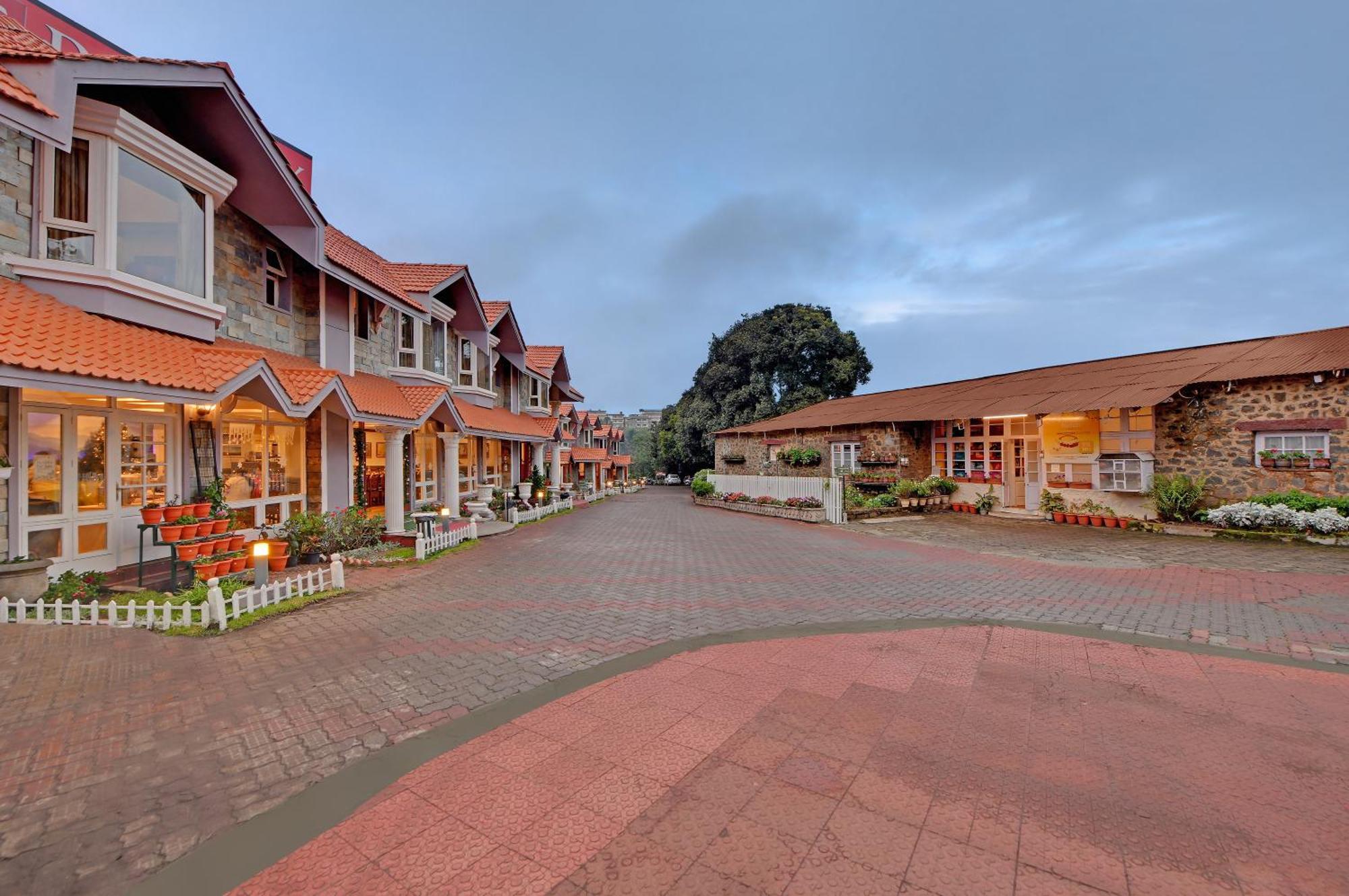 Hotel Jc Residency 3*